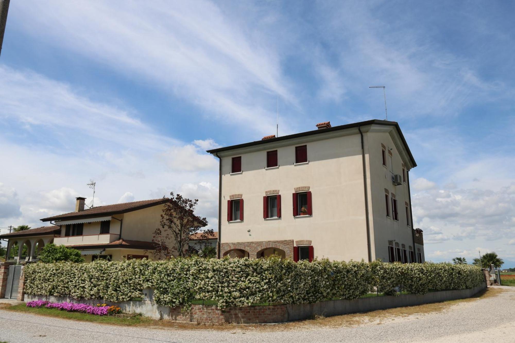 Casa Al Piave - Appartamento A 5 Km Dal Mare Eraclea 外观 照片